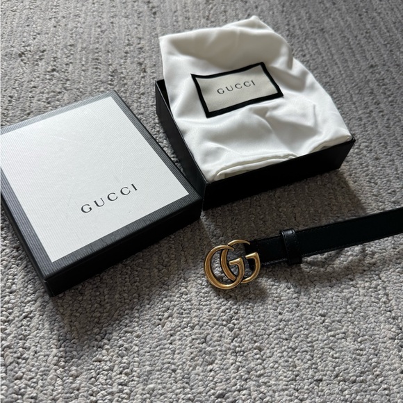 Gucci Black Belt with Gold GG Buckle - Picture 1 of 5